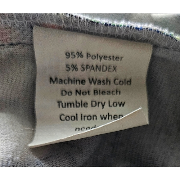 A.T.U.N. Girl knit dress - Picture 6 of 6